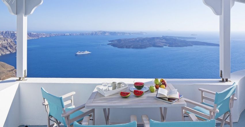 10 Tips To Consider When Designing A Balcony