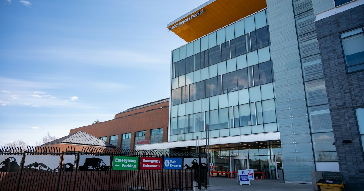 Hospital building exterior with multiple floors
